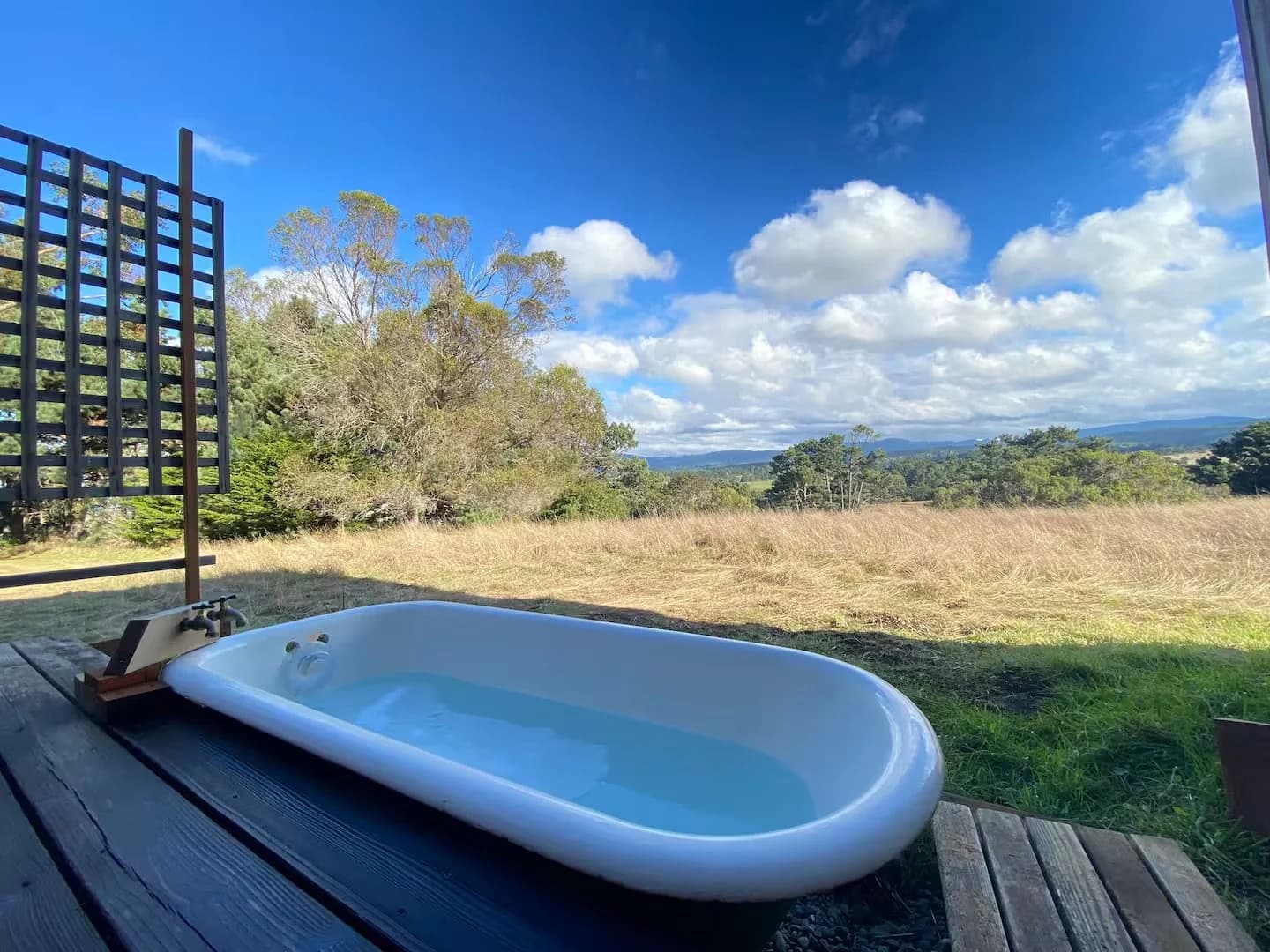 Hot bath under the stars